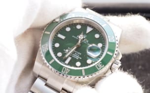 ロレックス買取サブマリーナグリーン116610lv
